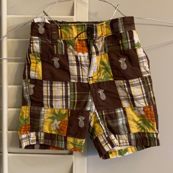 Gymboree Other - Pineapple plaid shorts